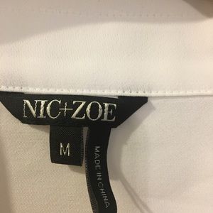 NIC+ZOE WHITE SLEEVELESS BLOUSE